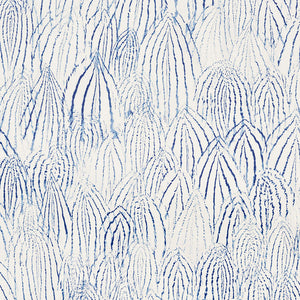 Schumacher Feathers Wallpaper / Indigo